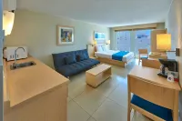 City Express by Marriott Manzanillo - parking