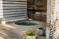 Timber Barn located on the Shoalhaven River - 4 ดาว