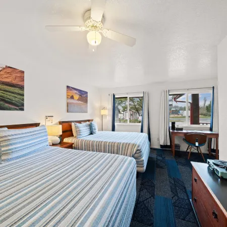 Surf & Sand Inn