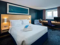 Travelodge Nottingham Riverside Hotel โรงแรมใกล้ไฮฟิลด์