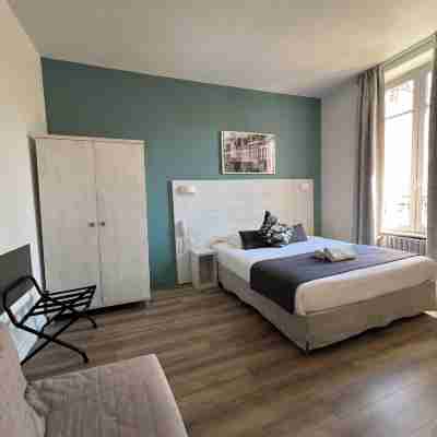 Hôtel le Biarritz - Vichy Rooms