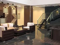 Royaute Luxury Suites and Hotel Gulberg Lahore - bar