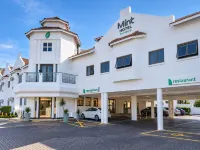 Mint Hotel Randburg - 2-Star