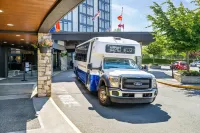 Radisson Blu Vancouver Airport Hotel & Marina - parking