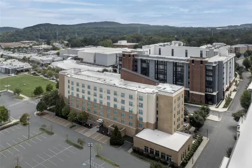 Hyatt Place Charlottesville - Parkering
