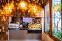 天空寶石中央飯店