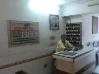 Parkash Hotel