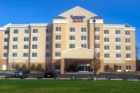Fairfield Inn & Suites Carlisle Hotels in Carlisle