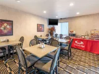 Econo Lodge Hotels in Pueblo