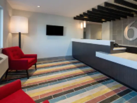 6號方塔納汽車旅館 方塔納酒店