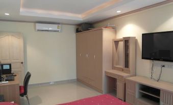 Jomtien Beach Condominium A2 F12 R13