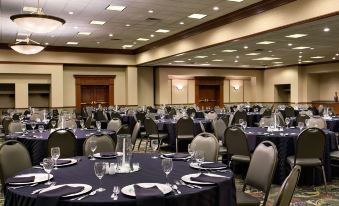 Embassy Suites by Hilton Lexington/UK Coldstream