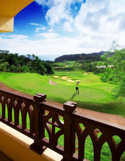 ホテル周辺 フェアウェイズ&ブルーウォーター ボラカイの写真