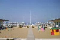Club del Sole Viareggio Family Collection