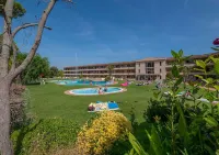 Aparthotel Golf Beach - Beach