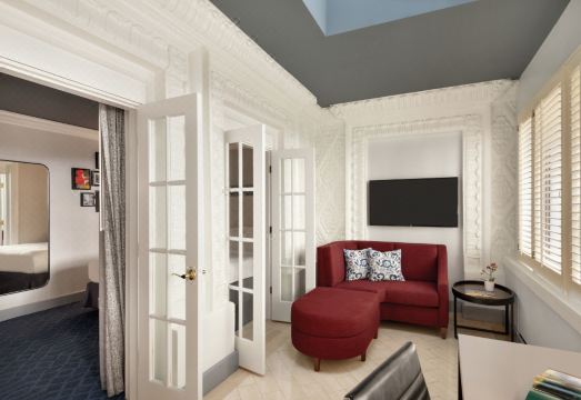 힐튼 체커스 로스앤젤레스