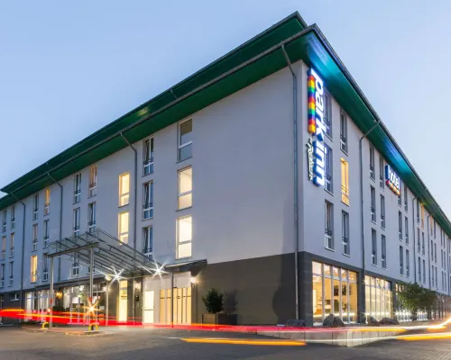 Park Inn by Radisson Goettingen Hotels near Suedstadt