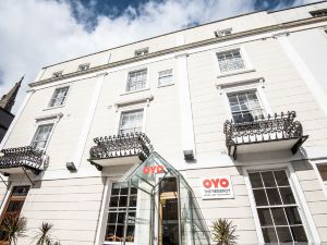 OYO 布裡斯托爾克里夫頓攝政飯店