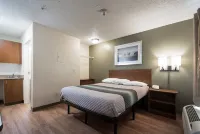 HomeTowne Studios Seattle - Kent/ des Moines Hotels in Federal Way