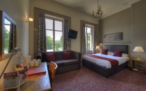 The Elms Hotel Hotels in Bassetlaw