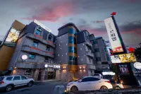 Boryeong le Ciel Hotel Hoteles cerca de Daecheon Beach