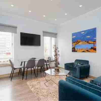The Barclay Apartment Rooms