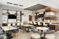 Hyatt Place Greenville Downtown