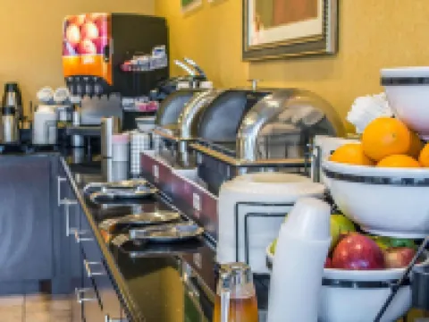 Comfort Inn & Suites Franklin East Hotels in Simpson County