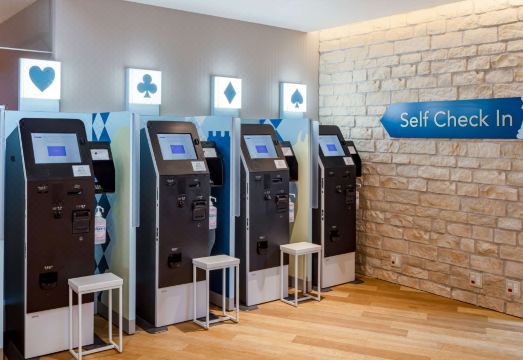 1. 컴포트 스위트 ..