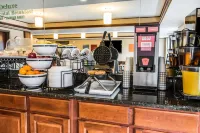 Quality Inn & Suites - breakfast
