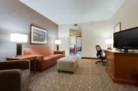 Drury Inn & Suites St. Louis/O'Fallon, IL Hotels near Steven Mueller Florist