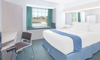 Microtel Inn & Suites by Wyndham Broken Bow