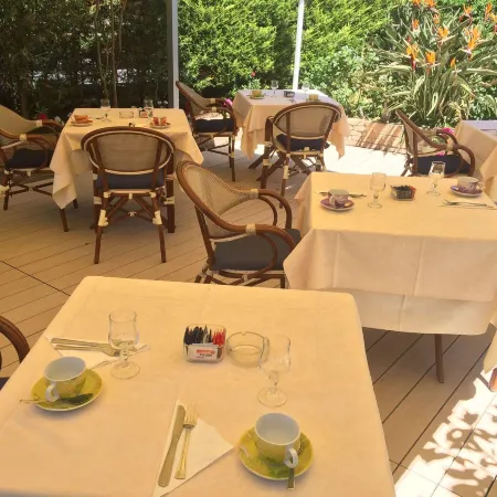 Bougainville Luxury Boutique Hotel