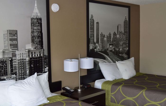 Super 8 by Wyndham Stockbridge