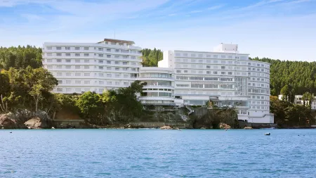 Minami Sanriku Hotel Kanyo Отели рядом со станцией JR Utatsu station