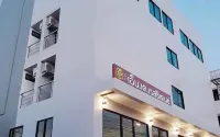 沙功那空NK住宅酒店