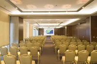 Admiral Grand Hotel Hotels in Saplunara