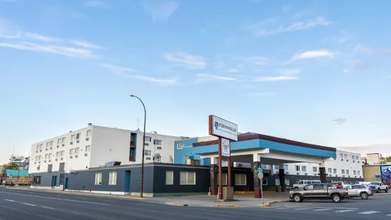 Sternwheeler Hotel and Conference Centre