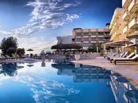 Hotel Carina - en bord de mer