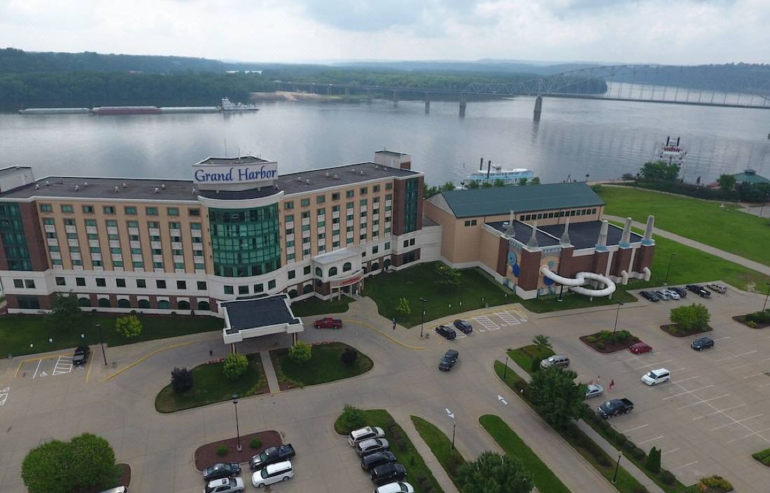 Grand harbor resort dubuque coupon