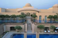 ترايدنت، جورجاون فنادق في جورجاون