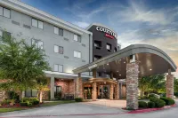 Courtyard Fort Worth West at Cityview Hotels in Fort Worth