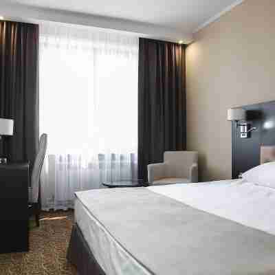 Business-Hotel Asia Rooms