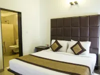 The Golden Suites & Spa