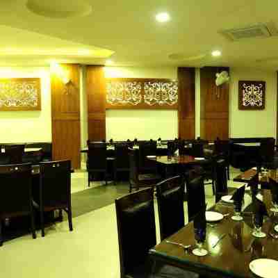 The Grand Sharan Dining/Meeting Rooms