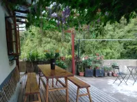 Village Life Guesthouse Hotels in Stone Forest Scenic Area