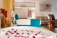 Container Inn Hotel Aeropuerto - Bãi biển