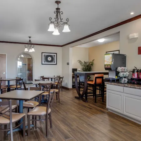 Best Western Plus Sweetwater Inn  Suites