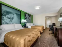Quality Inn Daytona Beach Oceanfront Hotels in der Nähe von Amphitheater Daytona Beach Bandshell