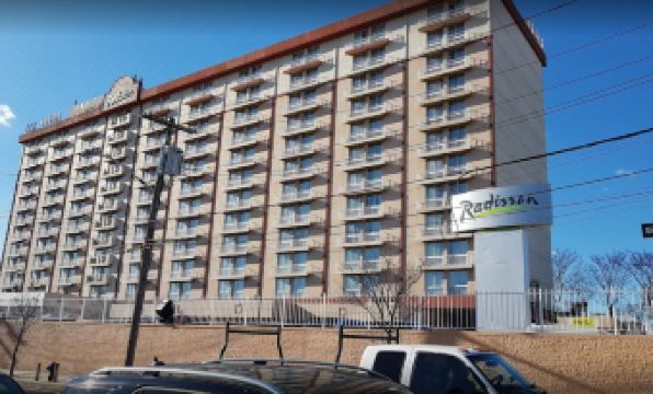 DoubleTree by Hilton New York JFK Airport